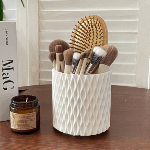 Twirl Makeup Brush Holder